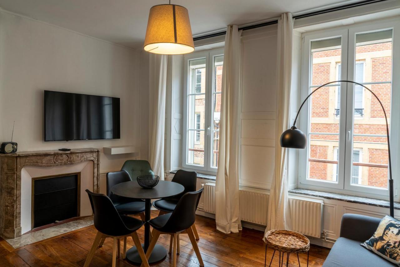 Suite Ophelie Charleville-Mézières エクステリア 写真