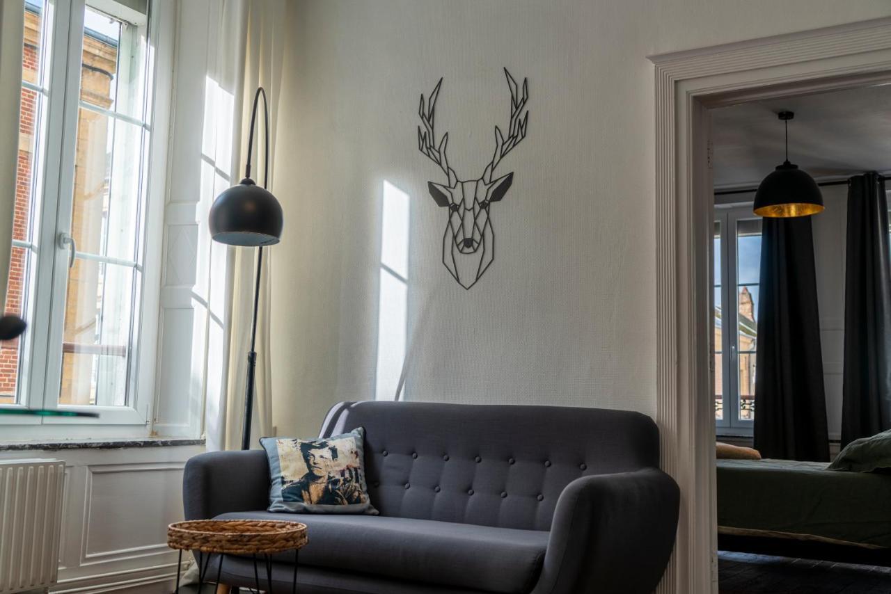 Suite Ophelie Charleville-Mézières エクステリア 写真
