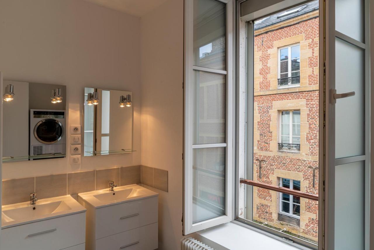 Suite Ophelie Charleville-Mézières エクステリア 写真